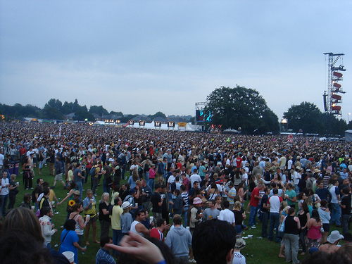 MasterCard PayPass Trial Wristbands Kept the Isle of Wight Festival Going with Touchless Transactions