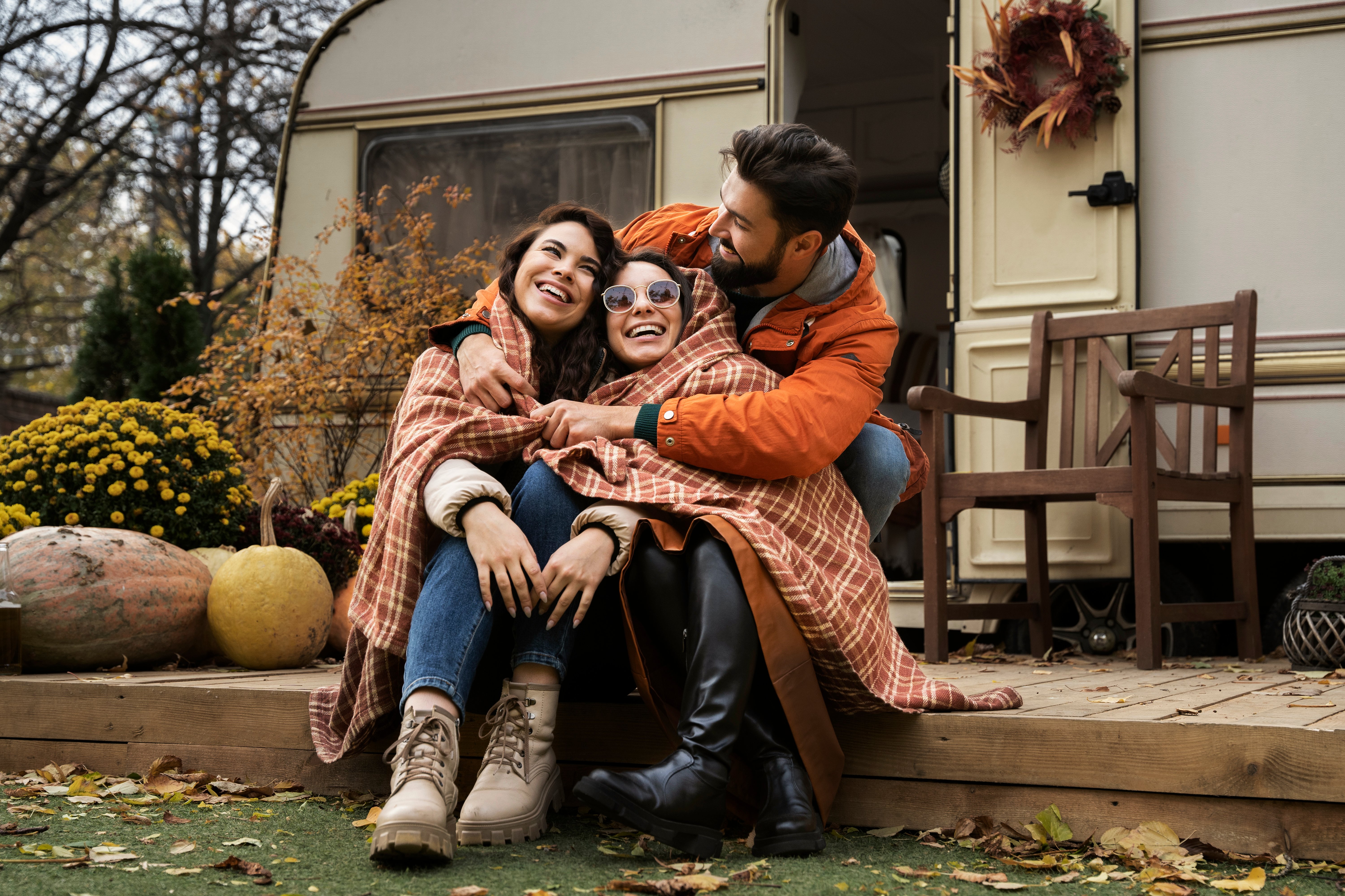Profitable Partnerships to Promote Fall & Seasonal Must-Haves