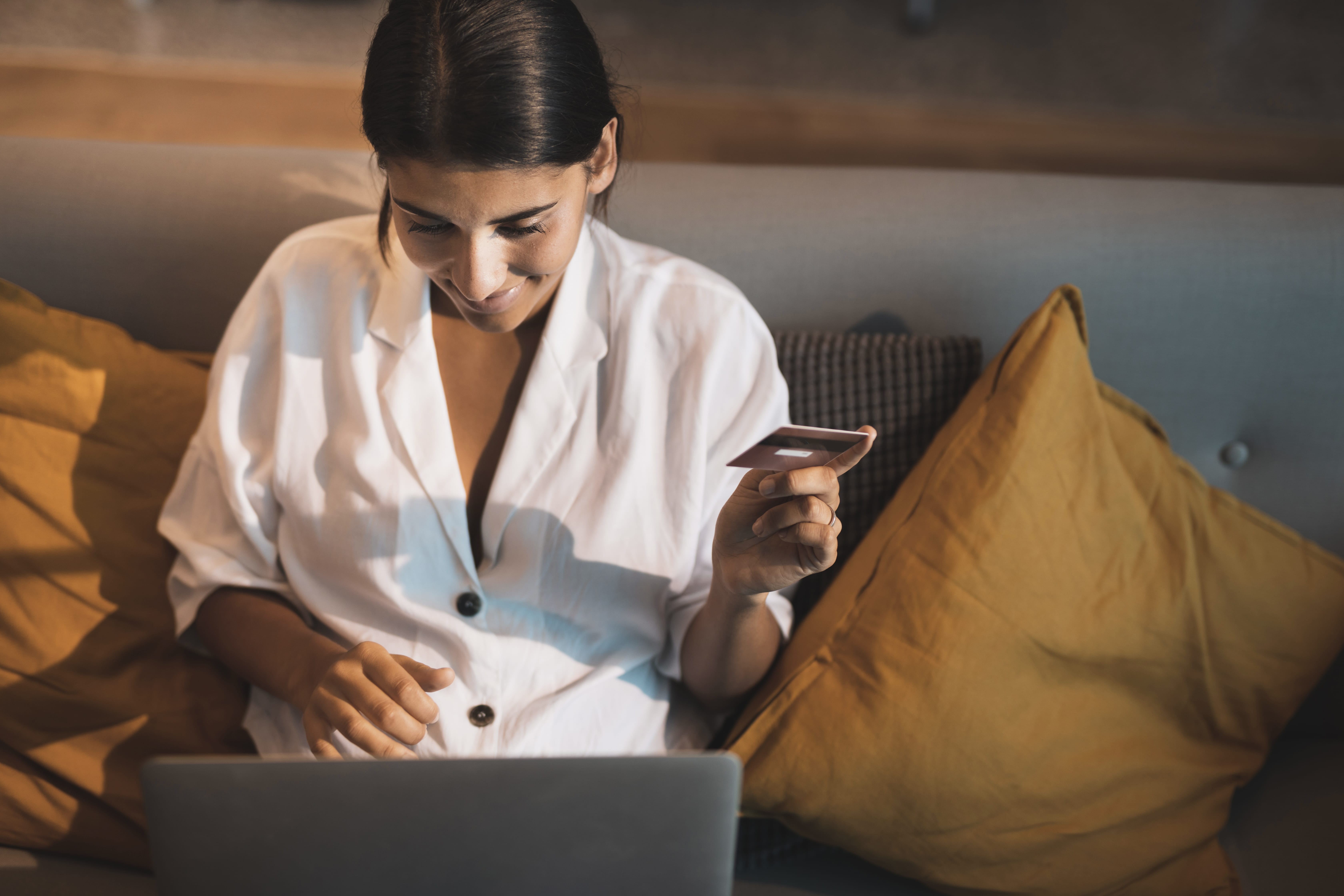 Top-Performing Affiliate Programs Worth Promoting, online affiliate programs